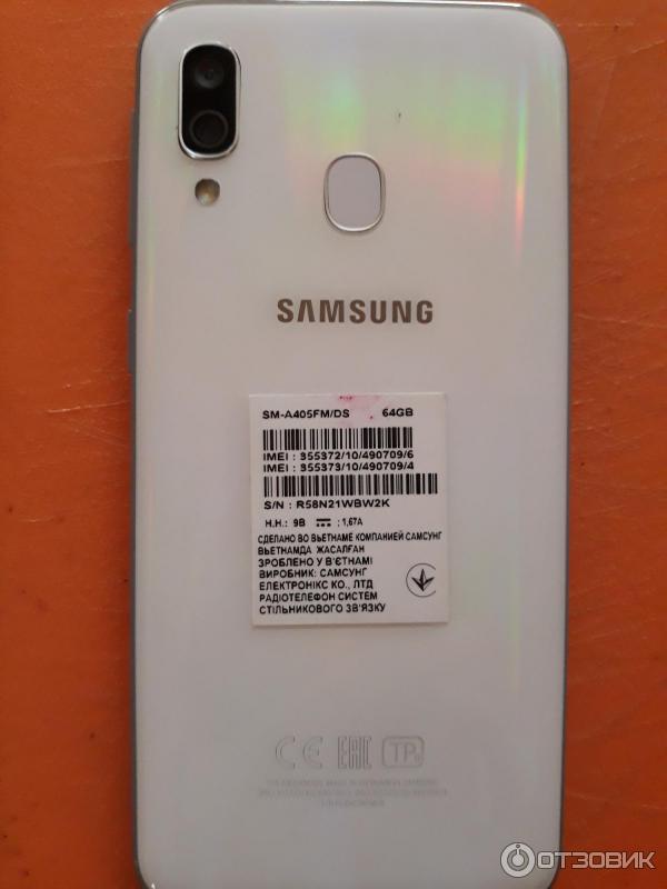 Смартфон Samsung Galaxy A40 фото