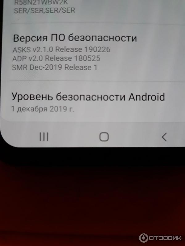 Смартфон Samsung Galaxy A40 фото