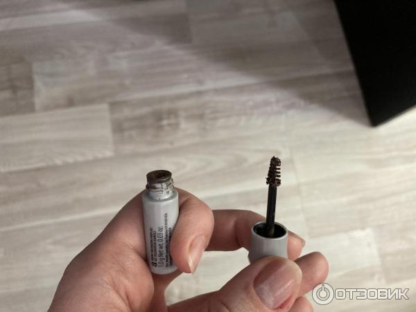 Гель для бровей и ресниц Benefit Gimme Brow фото