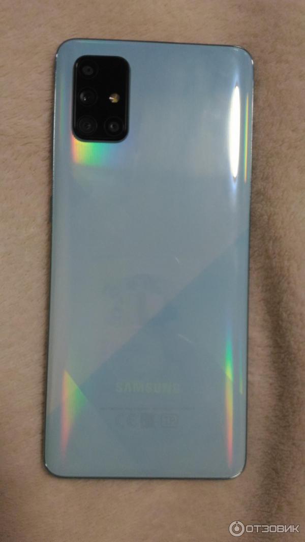 Смартфон Samsung Galaxy A71 фото