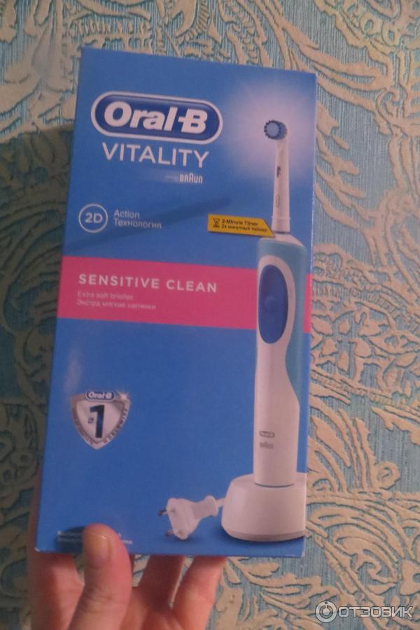 Зубная щетка электрическая Braun Oral-B Professional 800/D16 Sensitive фото