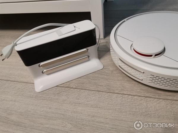 Робот пылесос Xiaomi Mi Robot Vacuum Cleaner фото