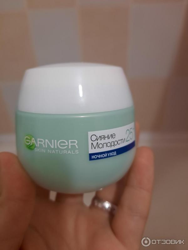 Крем для лица Garnier Сияние молодости 25+ ночной уход фото