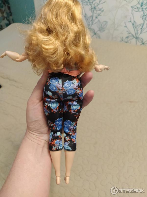 Кукла Barbie Mattel Безграничные движения Пышка фото