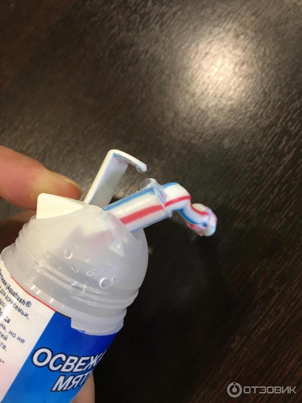 Зубная паста Aquafresh с помпой фото