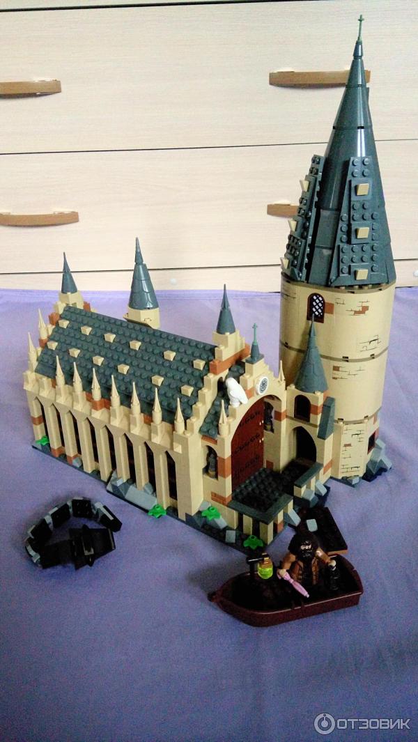 Набор LEGO HARRY POTTER Большой зал Хогвартса фото