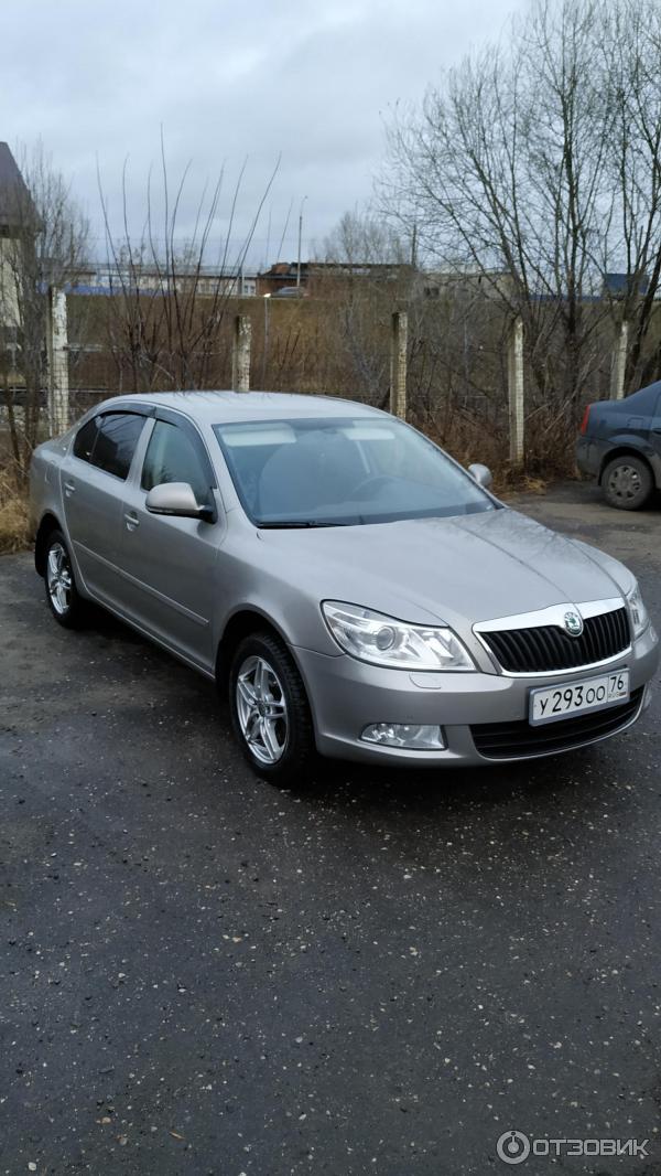 Автомобиль Skoda Octavia А5 лифтбек фото