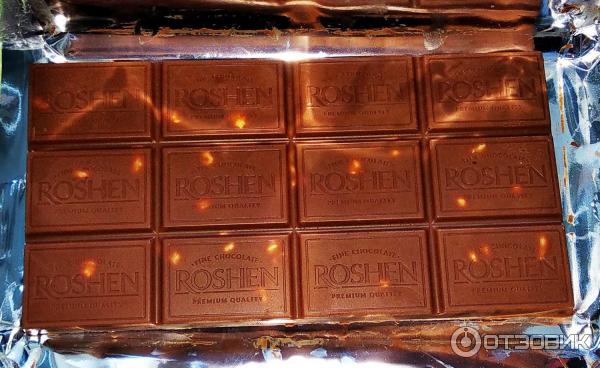 Шоколад ROSHEN Milk chocolate Whole Hazelnuts фото