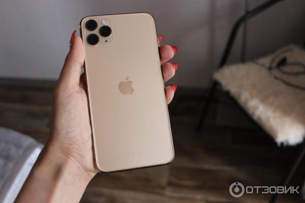 Смартфон Apple iPhone 11 Pro Max фото