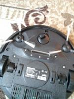 Пылесос-робот Redmond RV-R350 фото