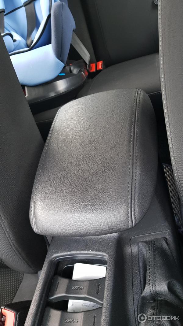 Автомобиль Ford Focus 3 универсал фото
