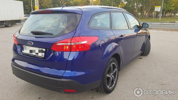 Автомобиль Ford Focus 3 универсал фото