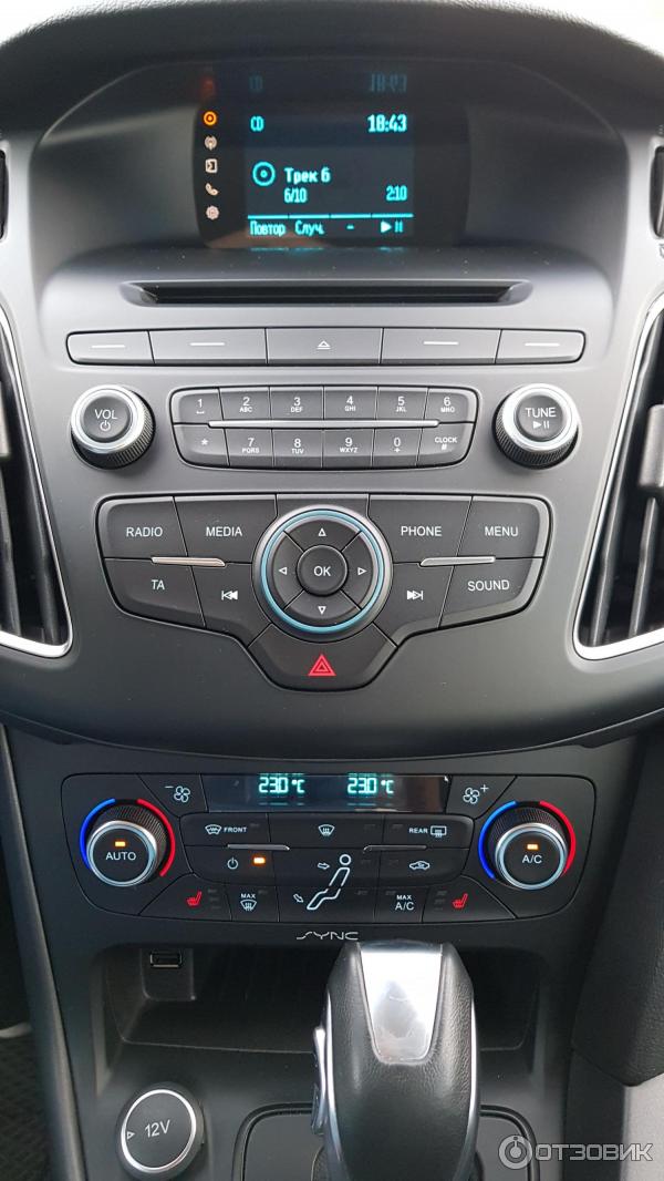 Автомобиль Ford Focus 3 универсал фото