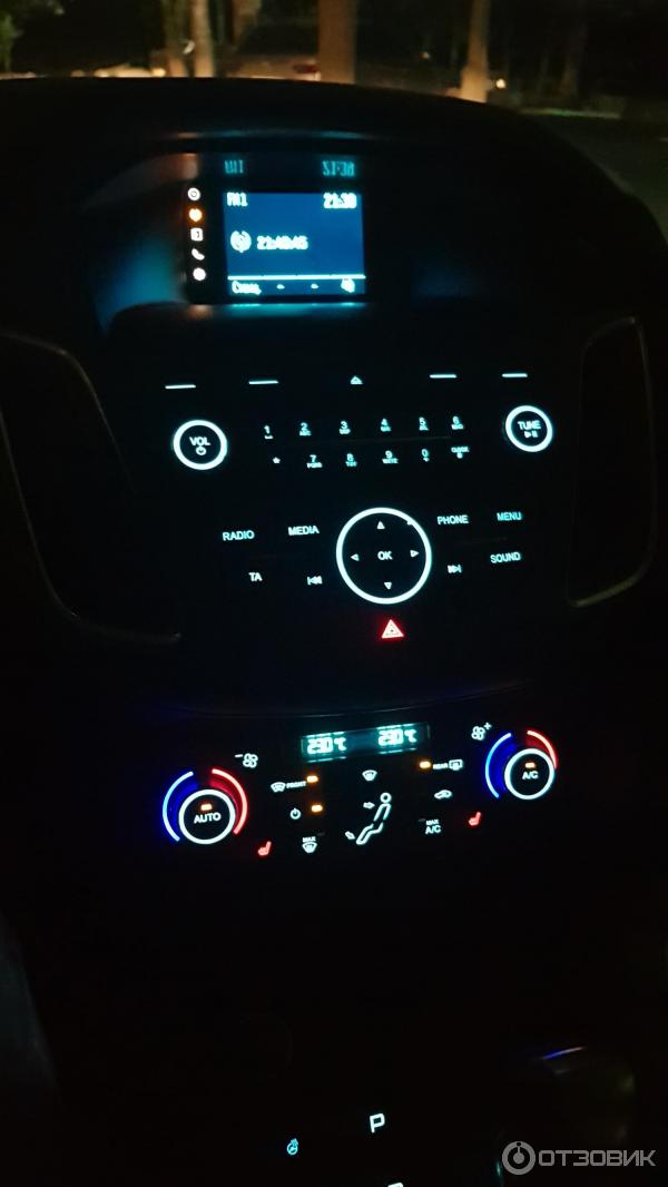Автомобиль Ford Focus 3 универсал фото
