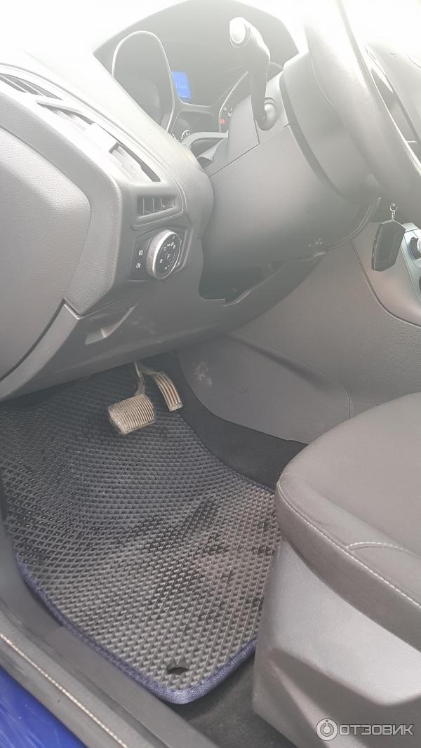 Автомобиль Ford Focus 3 универсал фото