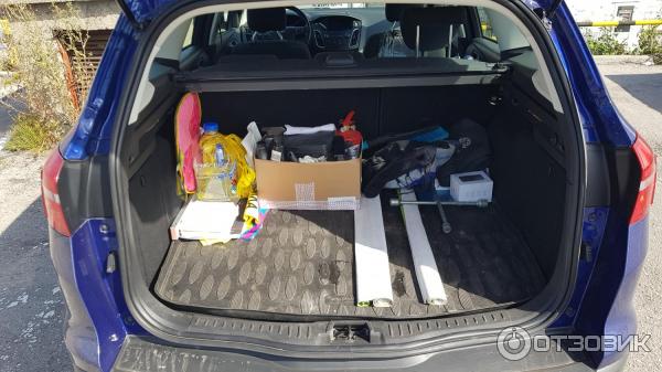 Автомобиль Ford Focus 3 универсал фото