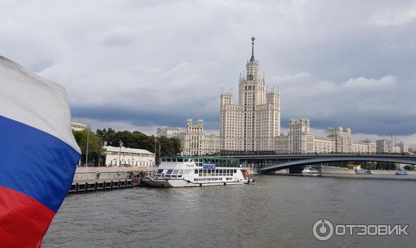 Прогулка на речном трамвайчике по Москве-реке (Россия, Москва) фото