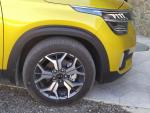 Автомобиль Kia Seltos кроссовер фото