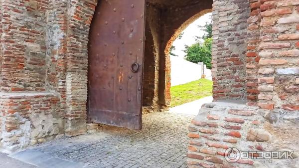 Экскурсия по г. Телави (Грузия, Кахетия) фото