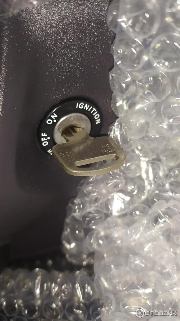 Замок lead