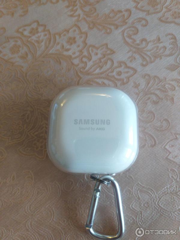 Беспроводные наушники Samsung Galaxy Buds Live фото
