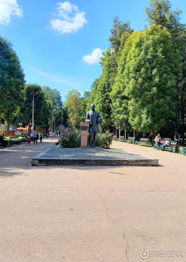 В Смоленске откроют памятник основателю Лопатинского сада / Культурная среда / Молодежный Смоленск