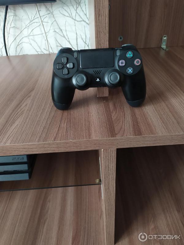 Игровая приставка Sony PlayStation 4 Pro фото