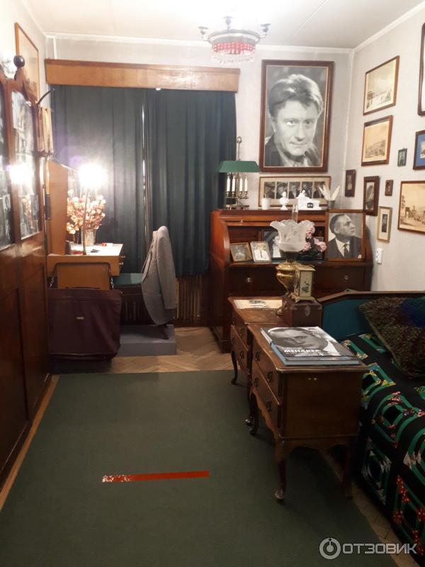 Мемориальный музей-квартира актерской семьи М. В., А. А. Мироновых-А. С. Менакера (Россия, Москва) фото