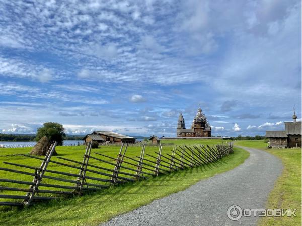 Экскурсия на о. Кижи (Россия, Карелия) фото