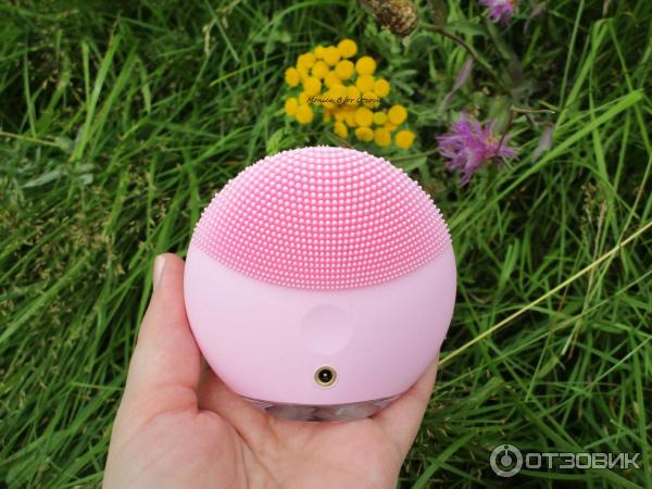 Щеточка для очищения лица Foreo Luna mini 3