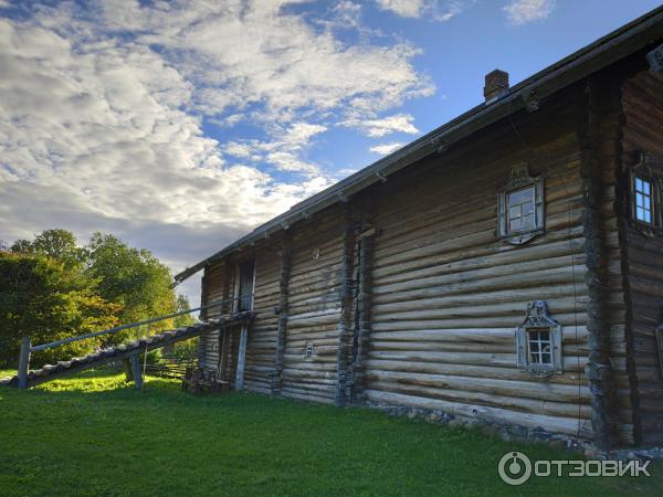 Экскурсия в дом Яковлева в музее-заповеднике Кижи (Россия, Карелия) фото