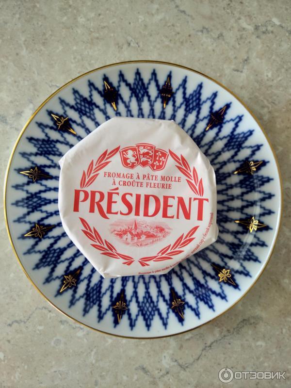 Сыр President Camembert.