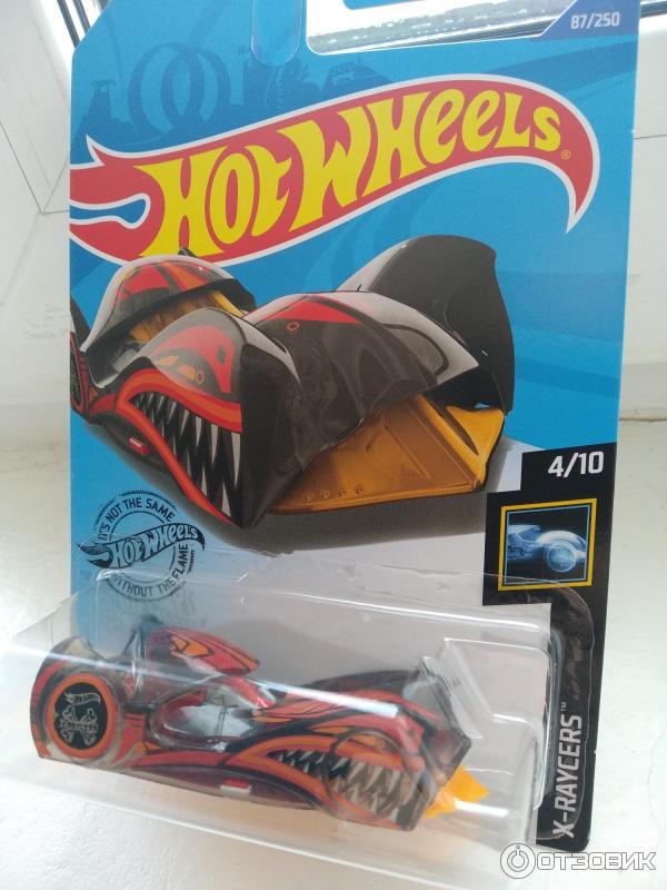 Детские машинки Hot Wheels фото