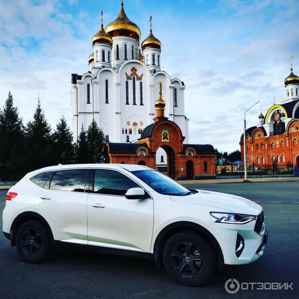 Автомобиль Haval F7 кроссовер фото