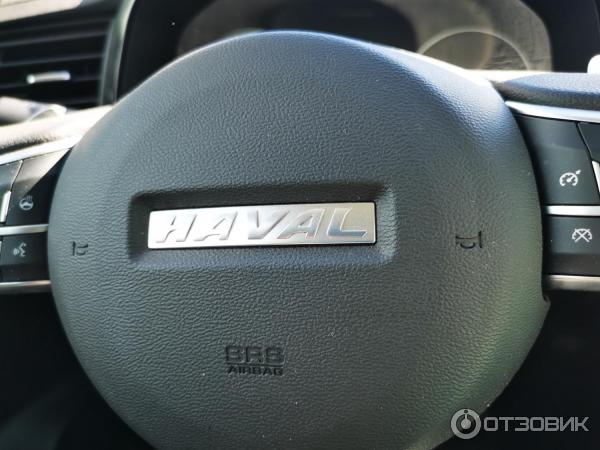 Автомобиль Haval F7 кроссовер фото