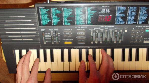 Синтезатор Yamaha PSS-380 фото