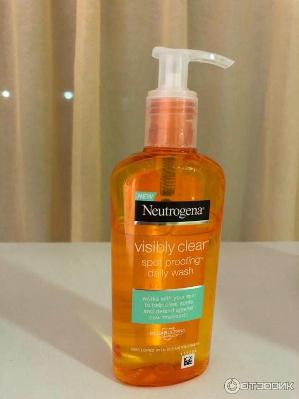 Моющий гель для лица без масла Neutrogena Visibly Clear фото