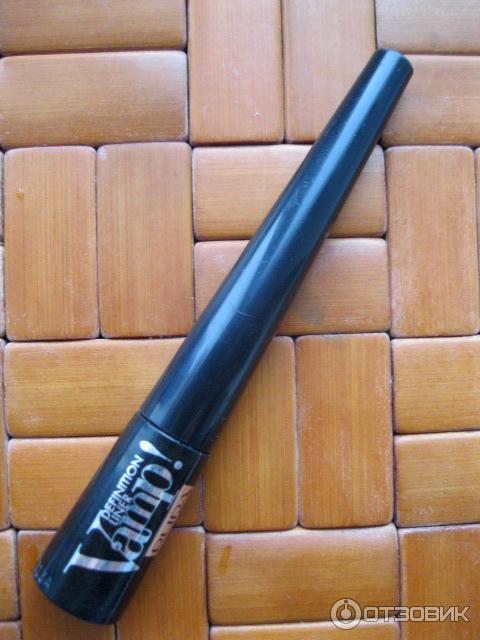 Жидкая подводка для глаз Pupa Vamp Definition Liner