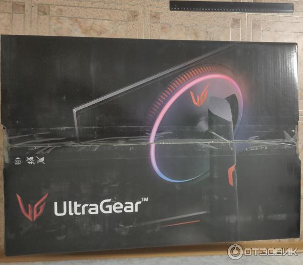 Коробка с монитором LG 27GN950