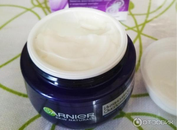 Крем для лица Garnier Ночной уход Skin Naturals интенсивное омоложение фото