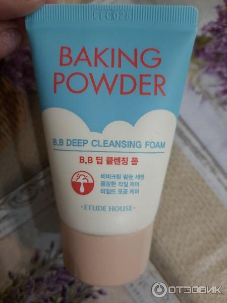 Очищающая пенка Etude House Baking Powder Pore&BB Deep Cleansing Foam фото