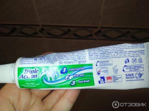 Зубная паста Colgate Triple Action oridginal mint