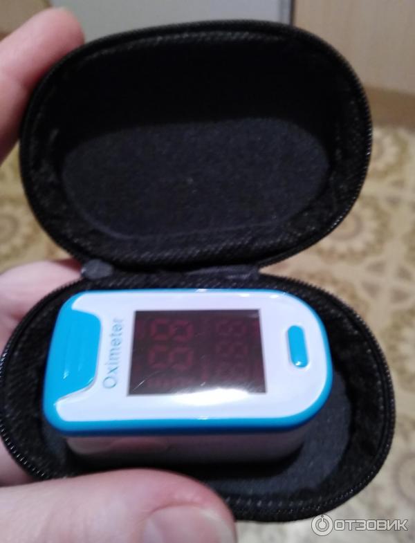 Пульсометр на палец Fingertip Pulse Oximeter фото