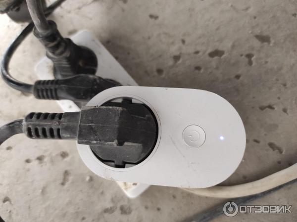 Умная розетка Xiaomi Mi Smart Plug WiFi фото