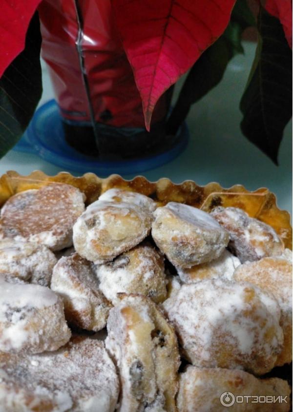 Немецкая рождественская выпечка Favorina Mini marzipan butter stollen фото