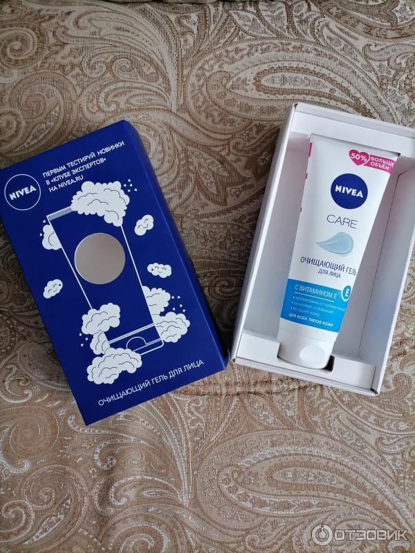 Очищающий гель для лица Nivea Care с витамином Е фото